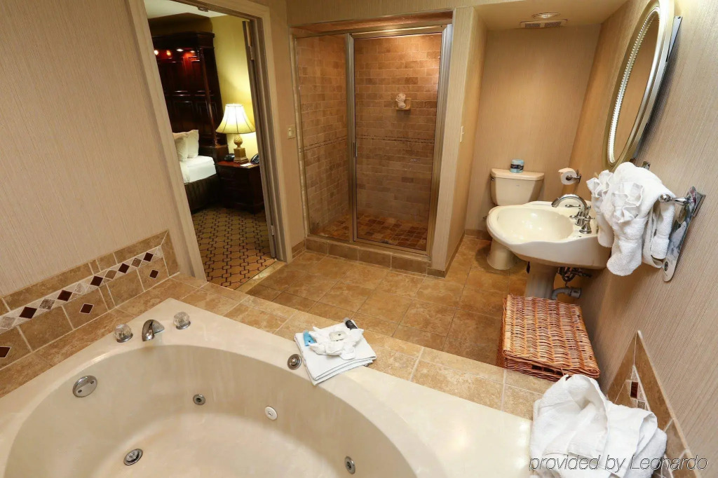 Crowne Plaza Hotel OKLAHOMA CITY