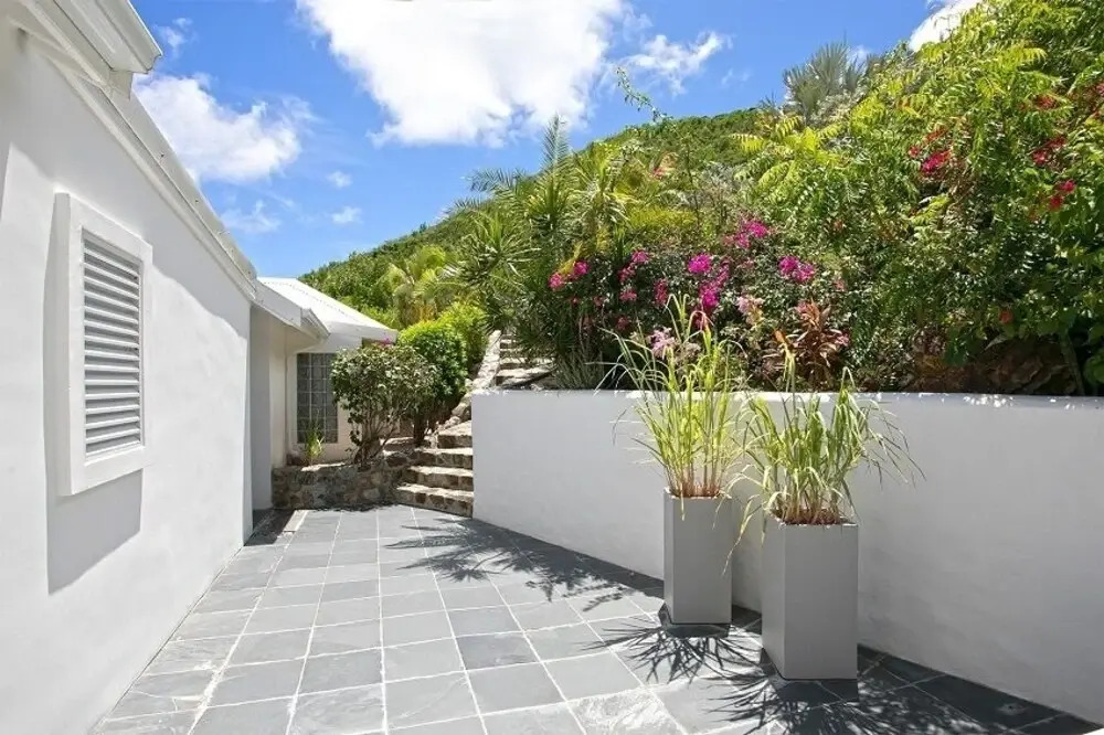 Villa Discovery