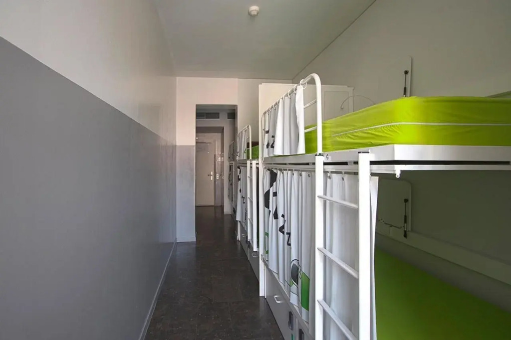 Urbany Hostel BCN GO