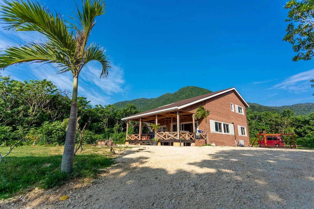 YOISAMA Sunset Beach House