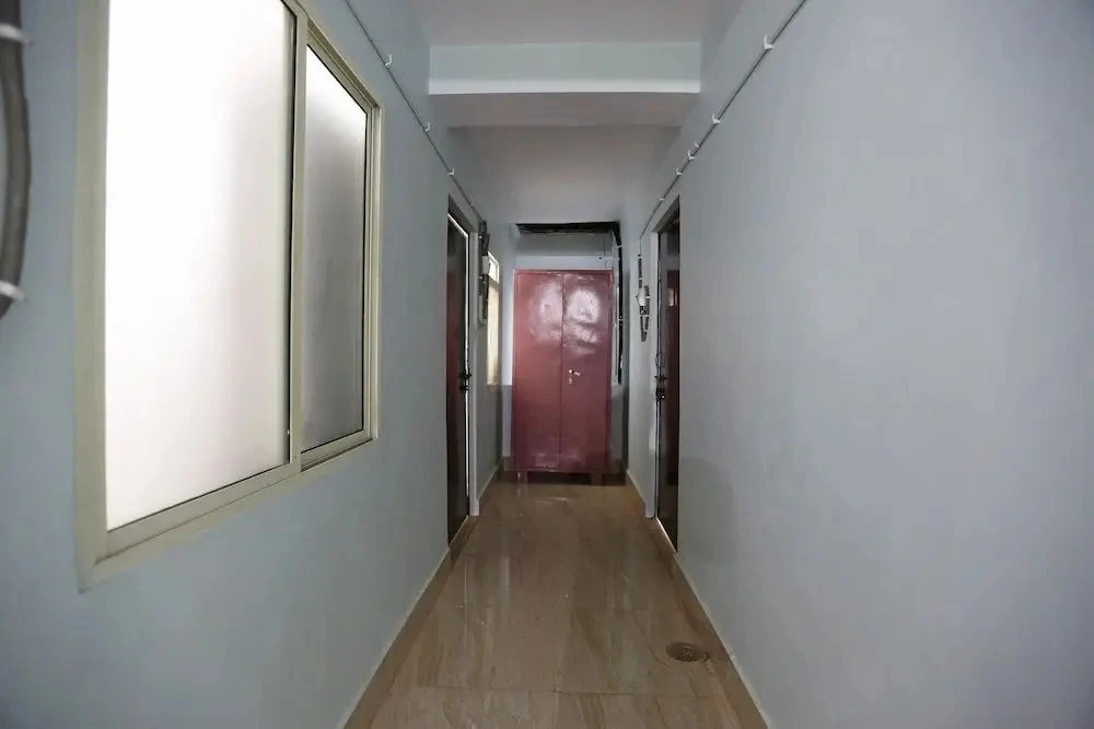 Dimpy House by OYO Rooms