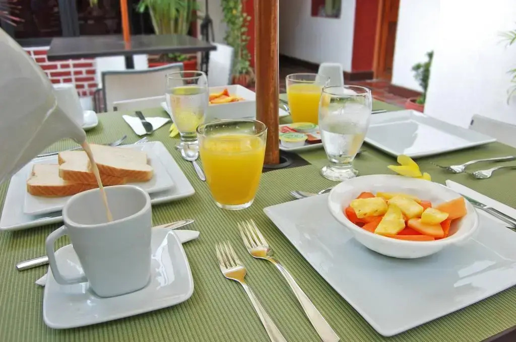 Hotel Puertas De Cartagena