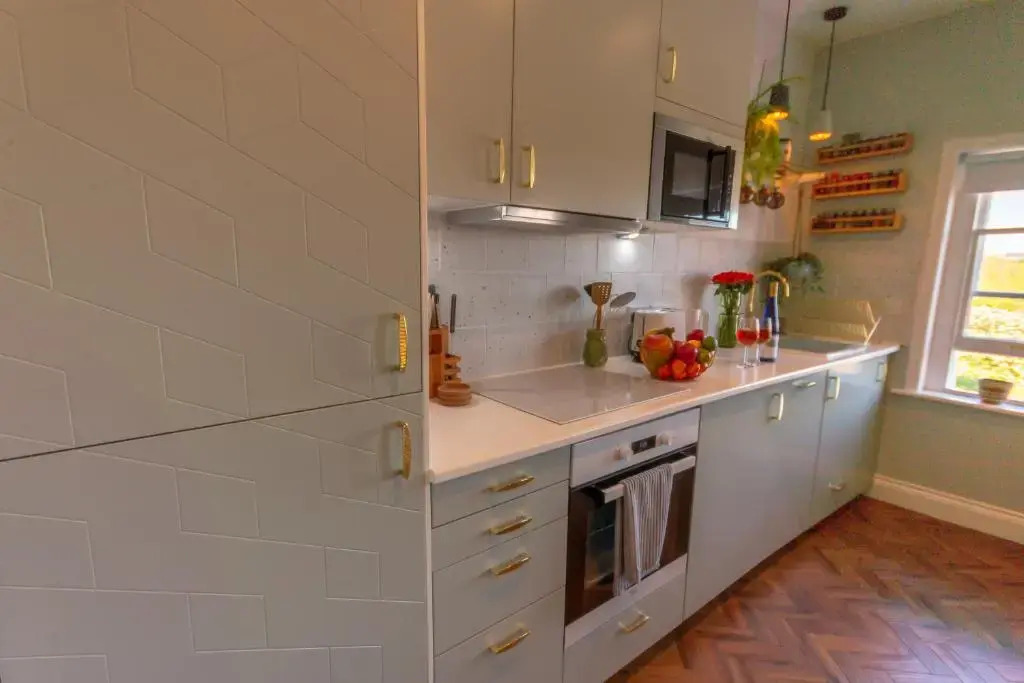 Old Town Trinity Apt No 5 by Adliv Host