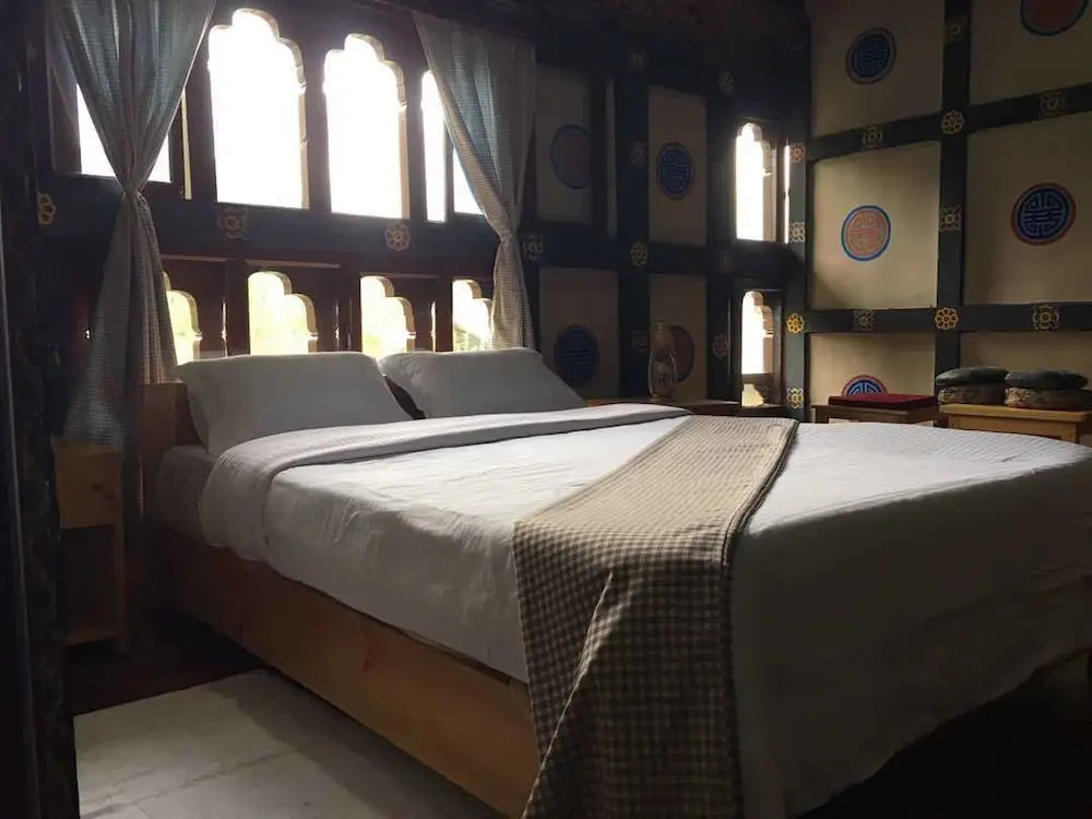 AMA's Village Lodge
