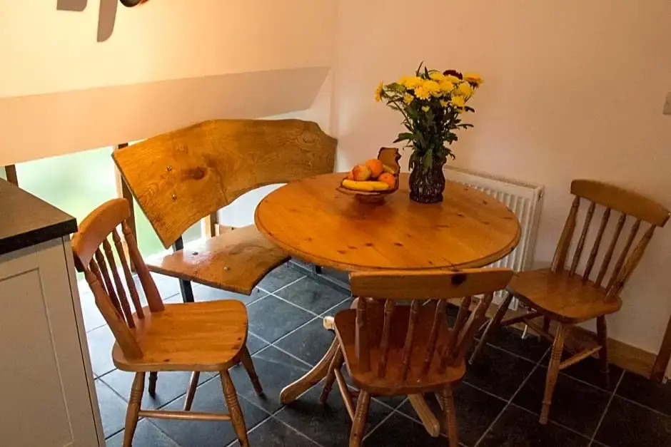 James John Hamilton House and backpacker hostel