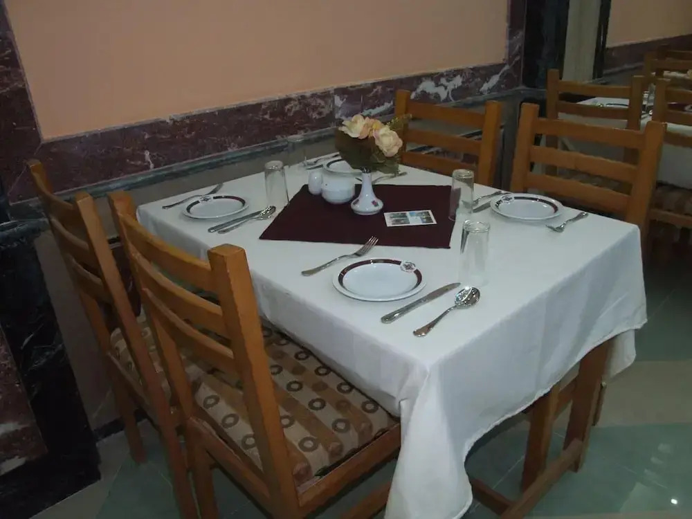 New Saint Catherine Hotel