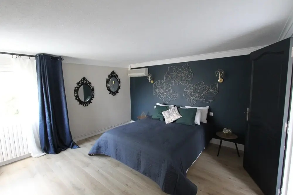 Apartement 120m with garden in a villa