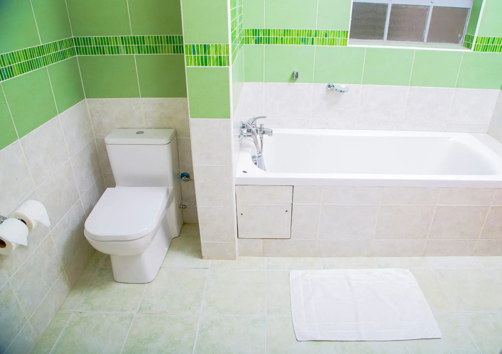 Batians Apartment Hotel