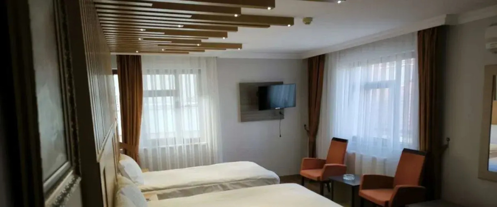 RZA Business Hotel