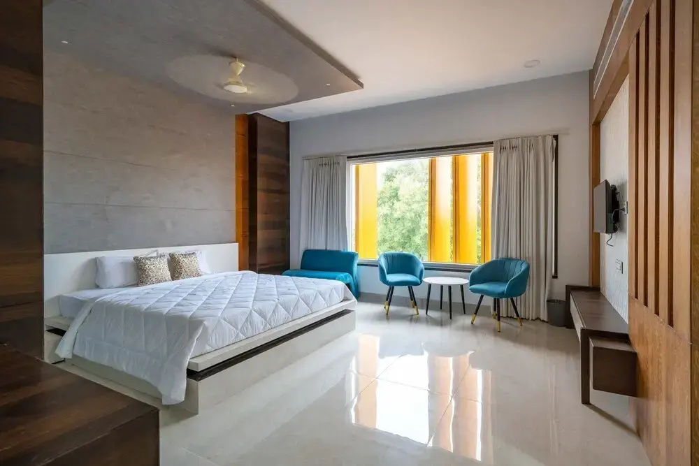 Hylife hotels and conventions