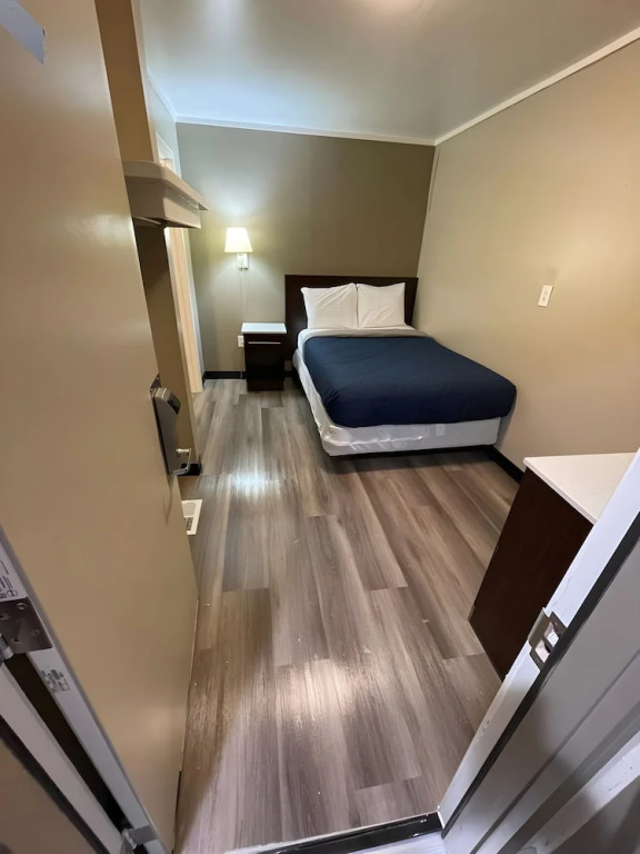 Scottish Inns - Middletown