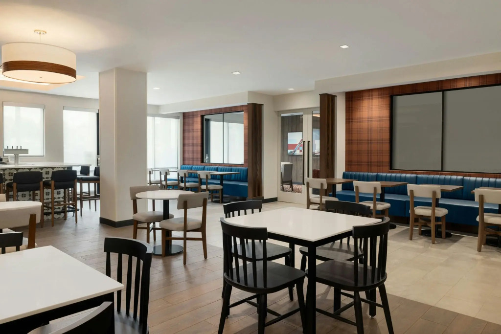 Fairfield By Marriott Inn & Suites Lancaster