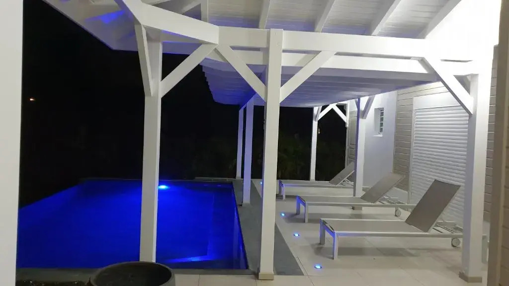JADE - Villa Créole de Standing et de charme ,vue mer , proche des plages & piscine privée haut de gamme