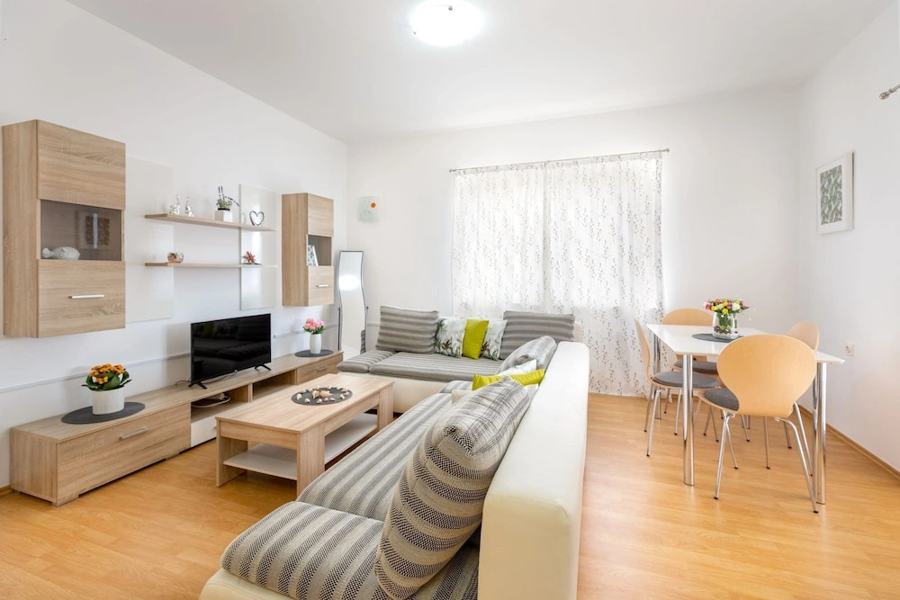 Apartments Villa Maja