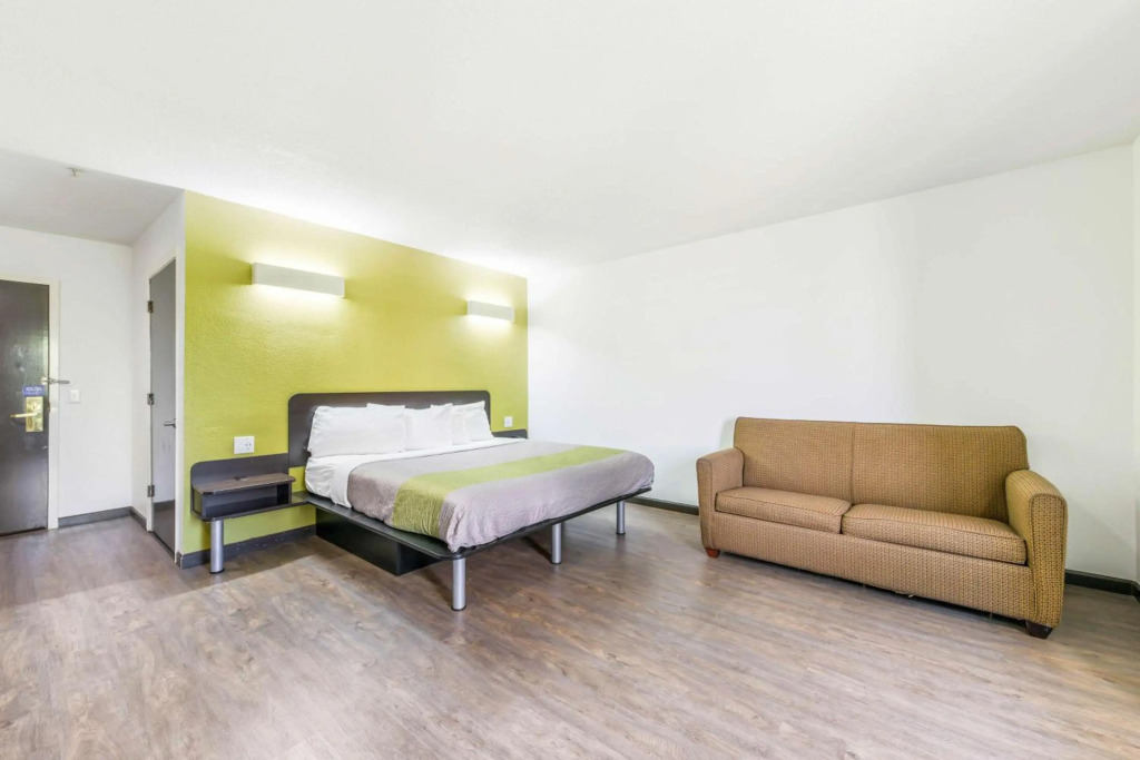Motel 6-Gastonia Charlotte I-85
