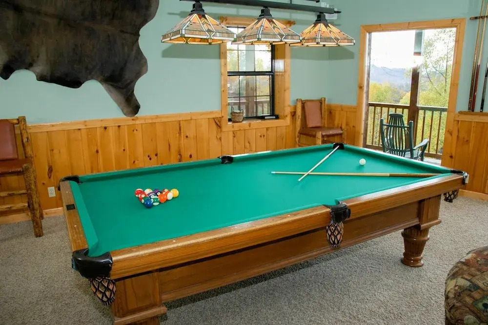 CHATEAU BEARDEN - 3 Br Cabin