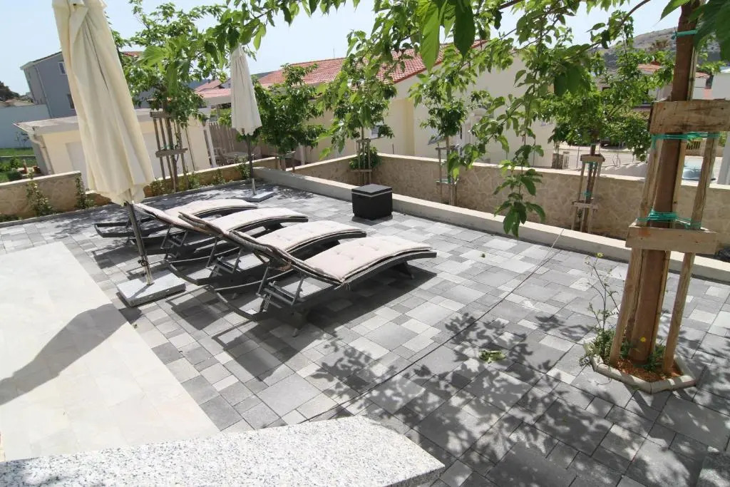 Apartments by the sea Stara Novalja, Pag - 18852