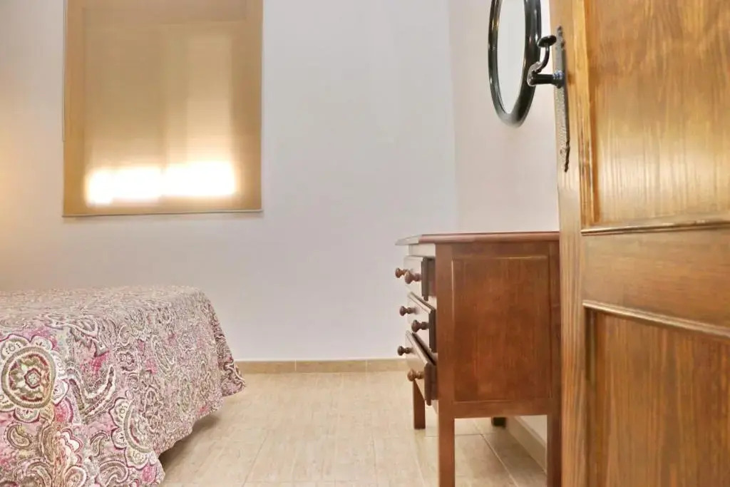 Bungalow La Roa II con piscina compartida y privada