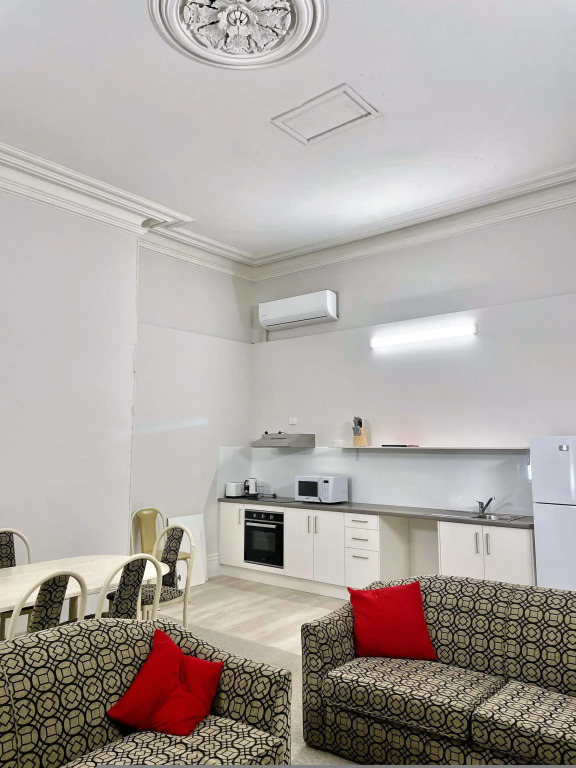 Seafield Tower Glenelg Apartment