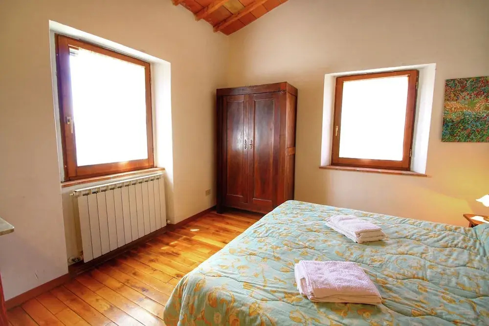 Farmhouse in Castiglione Dorcia