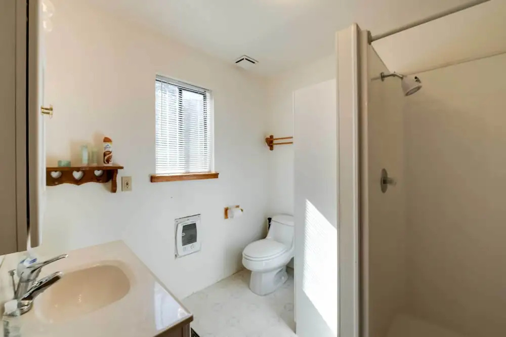 Conconully Cabin on 42 Private Acres Near Hiking!