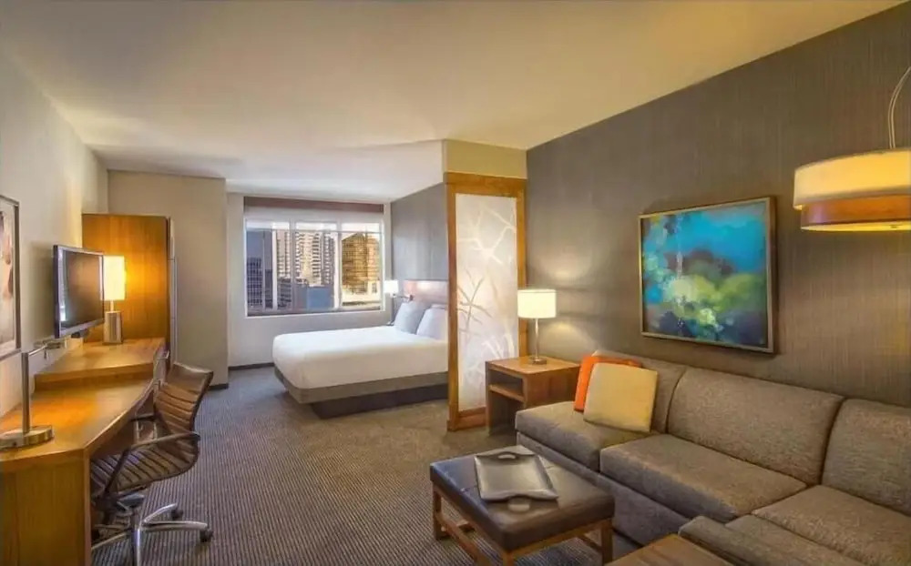 Hyatt place uptown