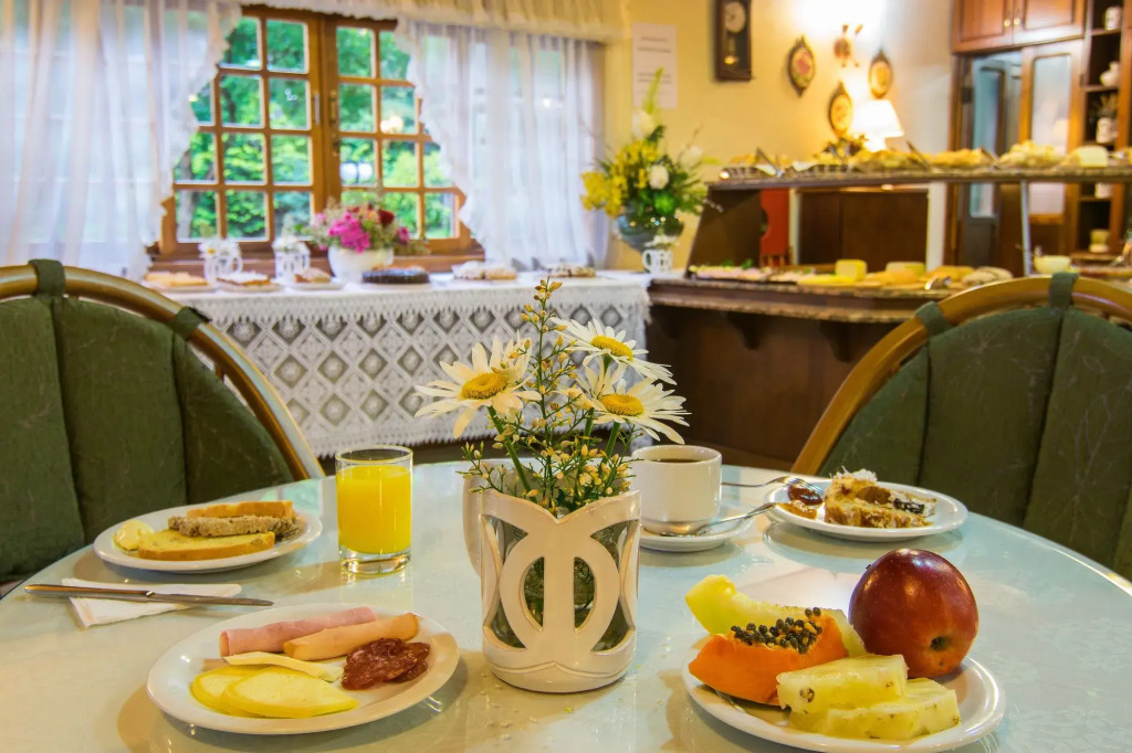 Hotel Azaleia