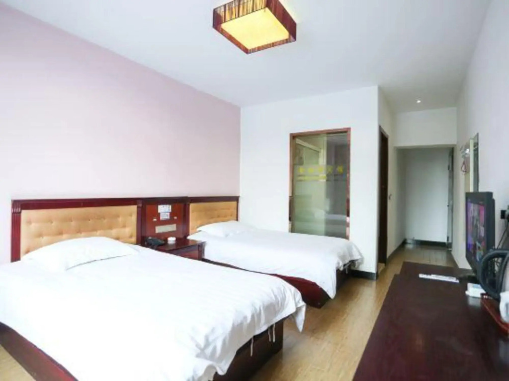 Wenzhou golden bay business hotel