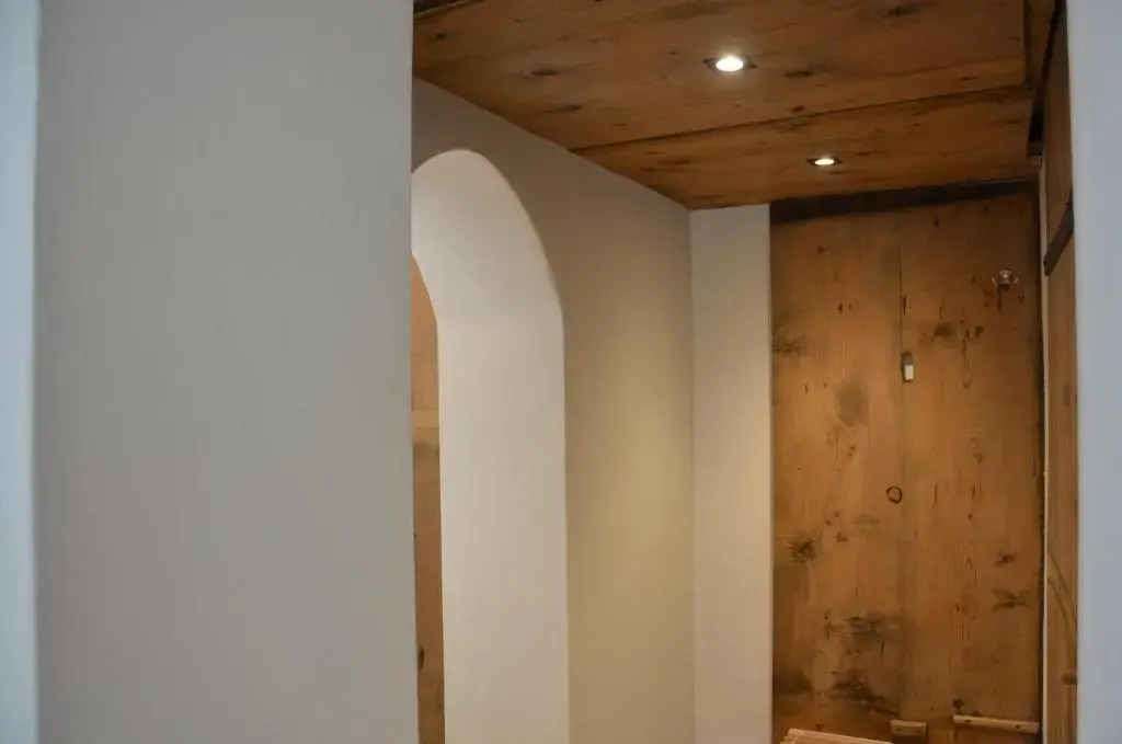 STILFSER HÜTTL Ein ganzes Ferienhaus für euch in SÜDTIROL in Alleinlage mit Ortlerblick euer Refugium mit privatem Gartenbereich für gemeinsame Zeit zu zweit mit Familie und Freunden und Hund im Nationalpark Stilfserjoch WINTER Skigebiet in d Nähe SULDEN