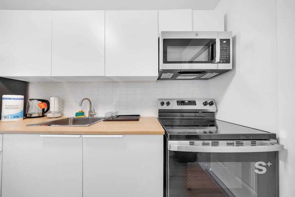 Modern Studio close to Aventura - Gym