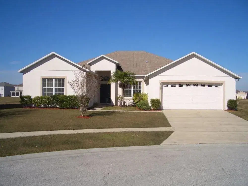 4BR Cresent Lakes Pool Home by FVM