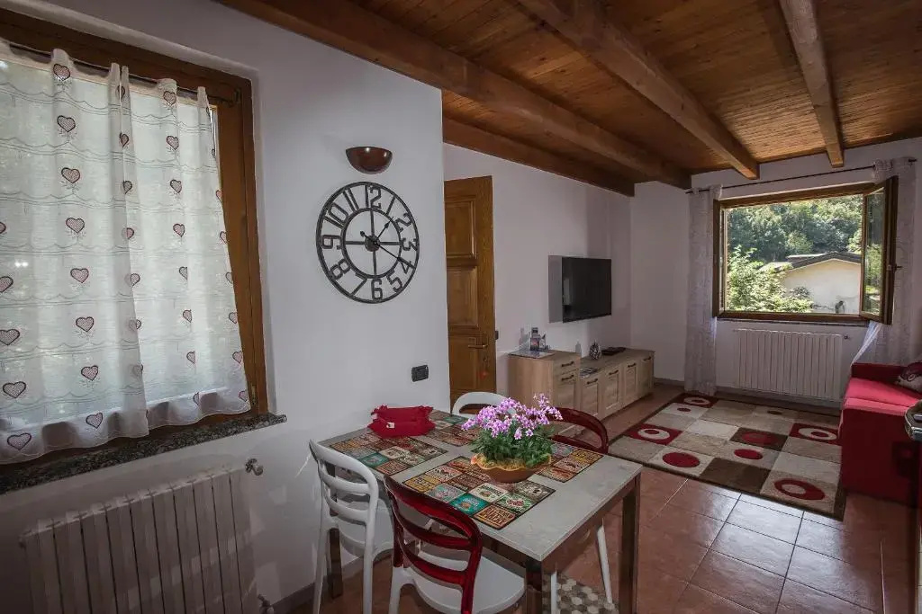 Lauras Holiday House on Como Lake