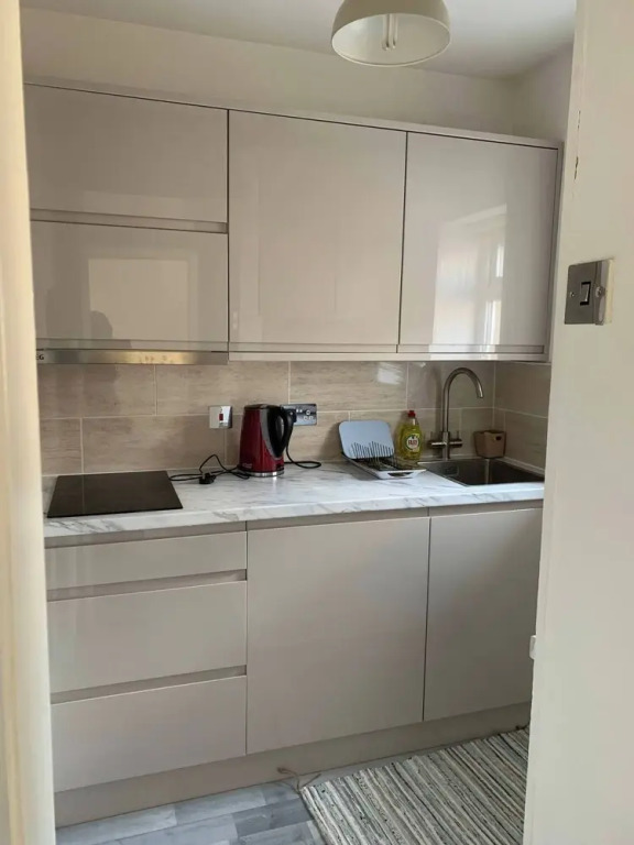 Private Flat in Wrose, Shipley, Bradford