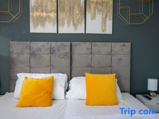 2 bed Smart Stay in Five Ways