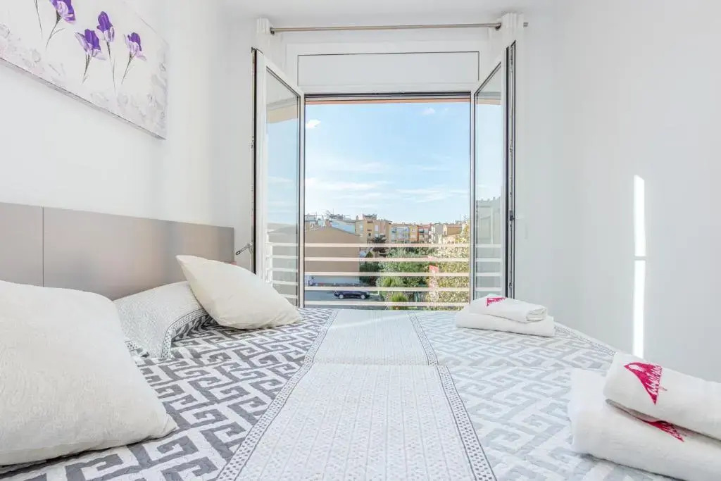 Apart-rent Apartamento Gran reserva renovado 0076