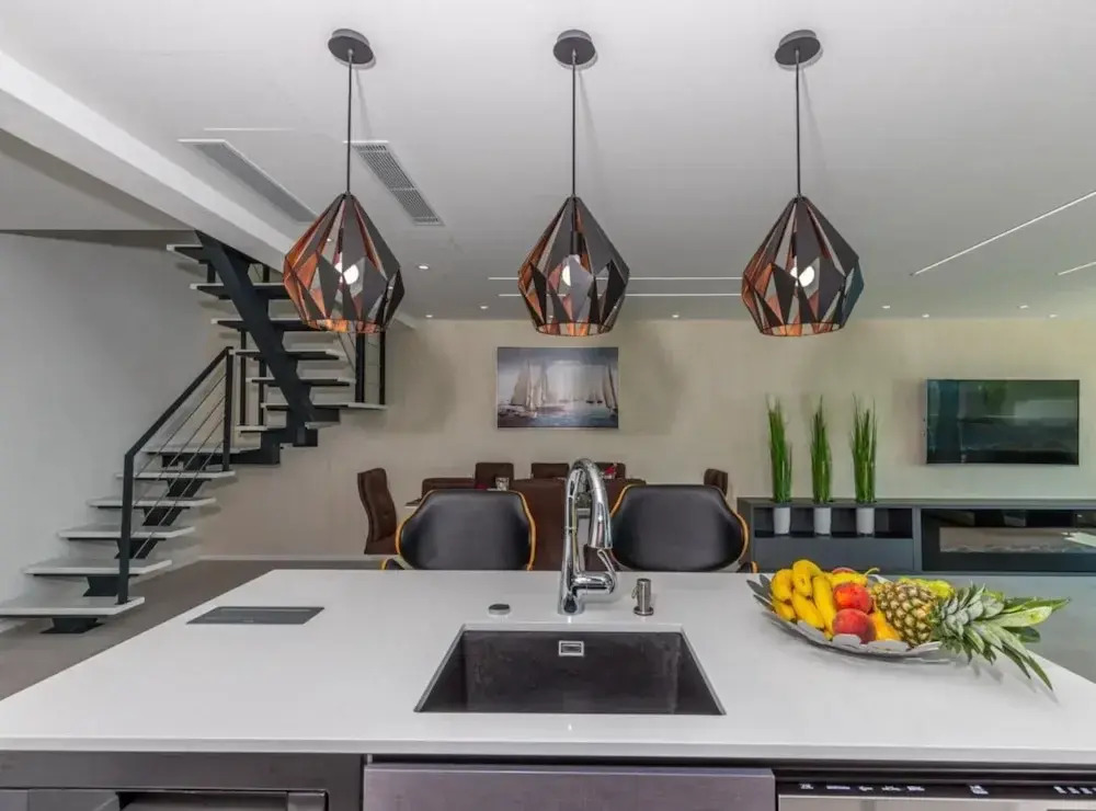 Lorena Stylish Sea View Villa