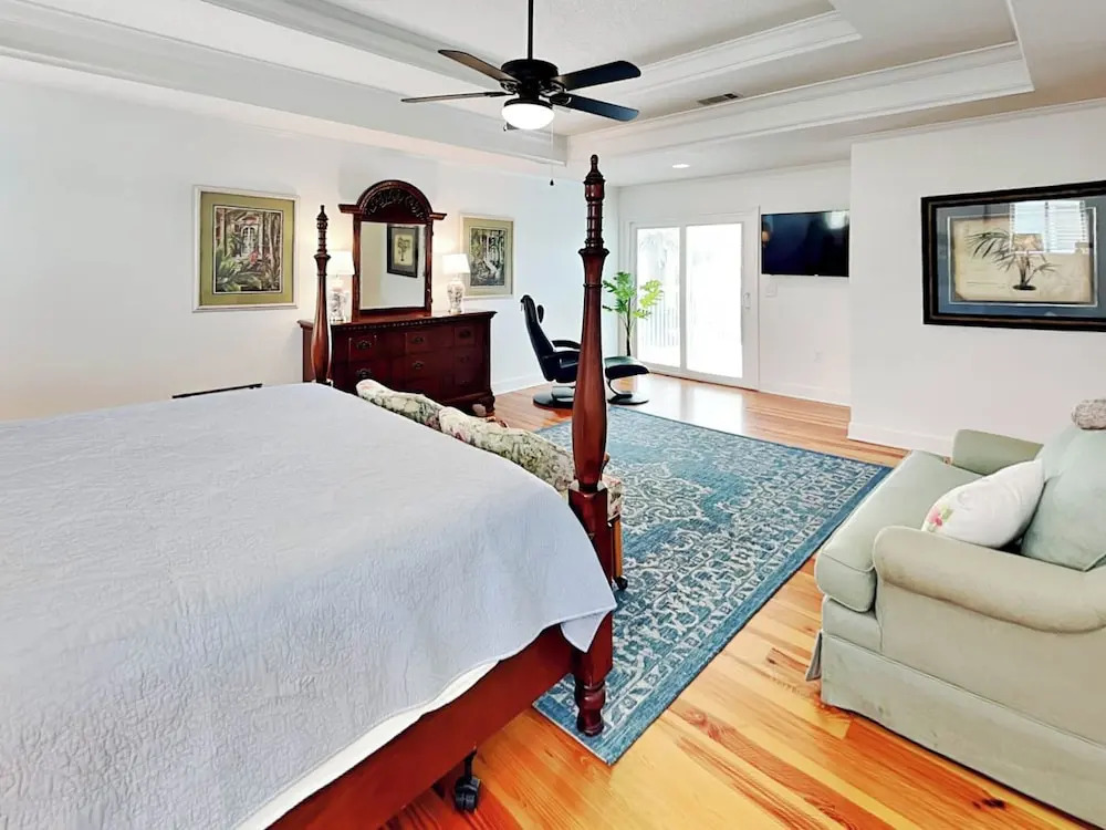 Oceanside Unit A by Tybee Vacation Rentals