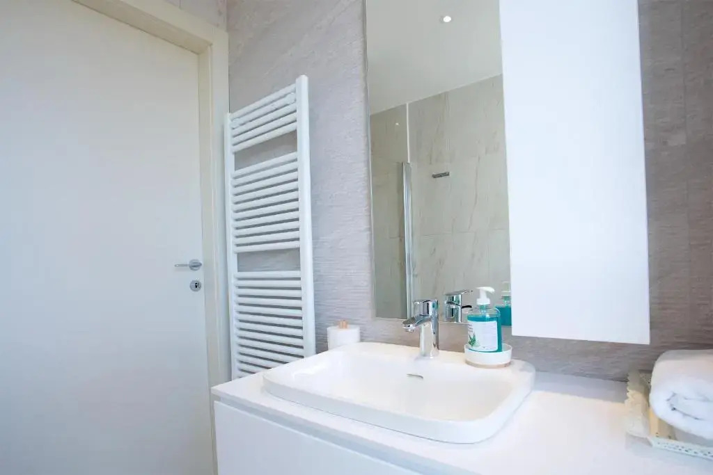 Executive Penthouse Como Condo