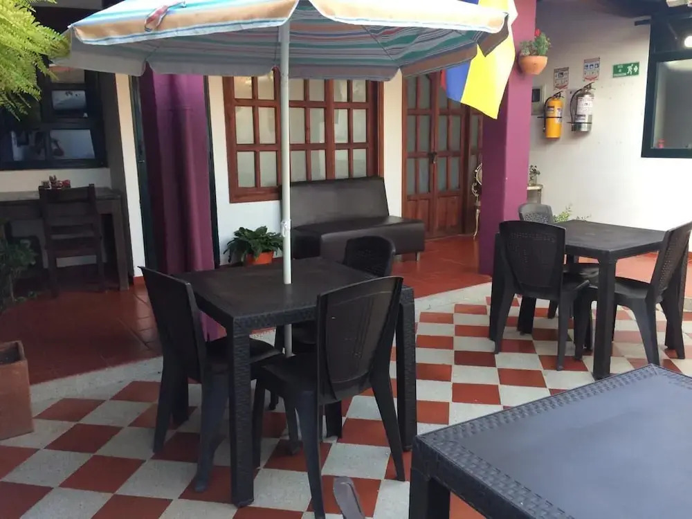 Villa Hostel H & K