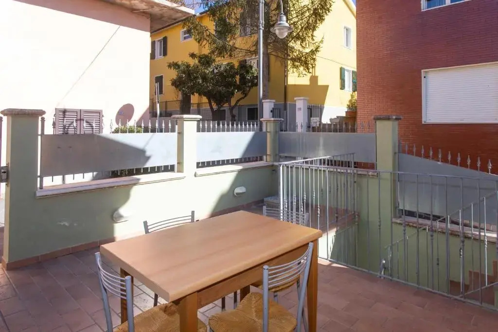 N032 - Numana, Trilocale Con Terrazzo Vicino Al Centro