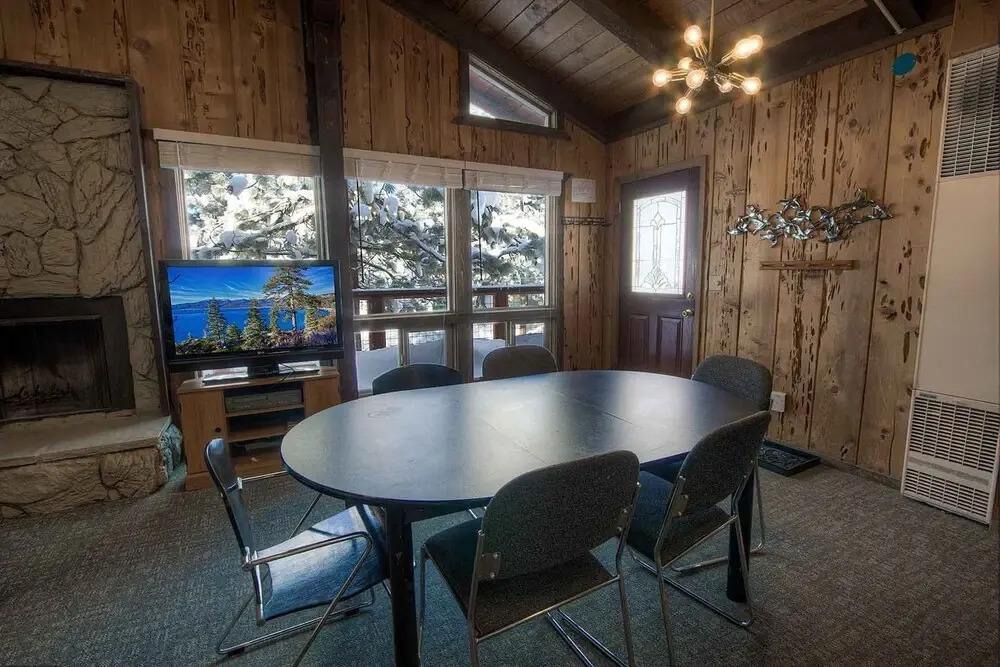 Tahoe Olympic by Lake Tahoe Accommodations