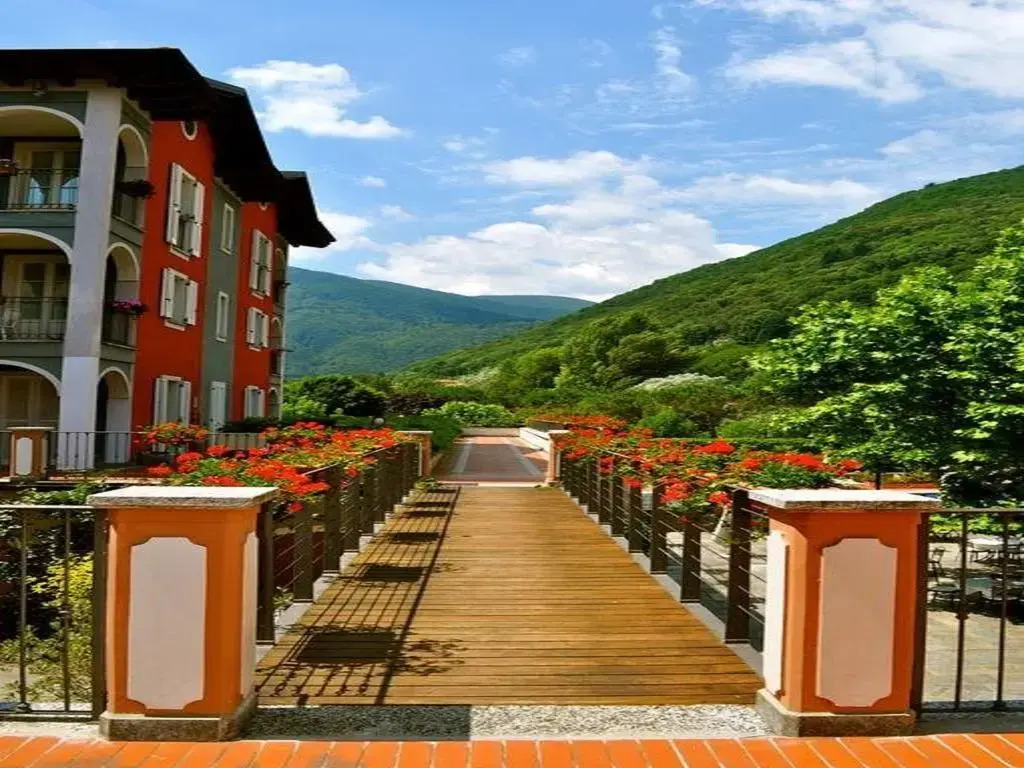 Aquazzurra Resort & Aparthotel
