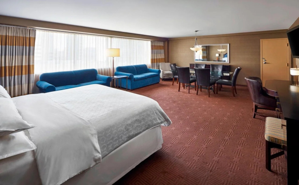 Sheraton Inner Harbor Hotel