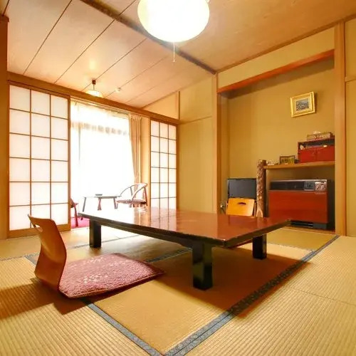 Yanagiya