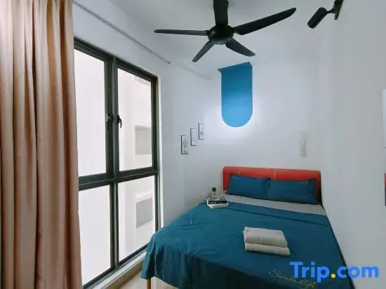 TypeB-10pax-5Bedroom-Balcony-IOICityMall-UKM-C180- Cheras