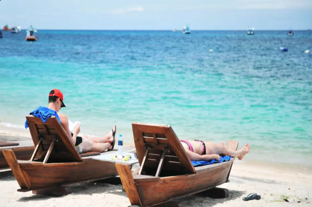 Koh Tao Beach Club