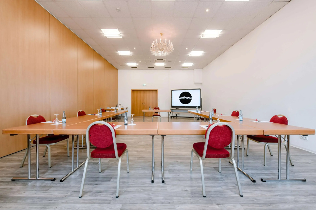 Hotel Empfinger Hof, Sure Hotel Collection by Best Western - direkt an der A81