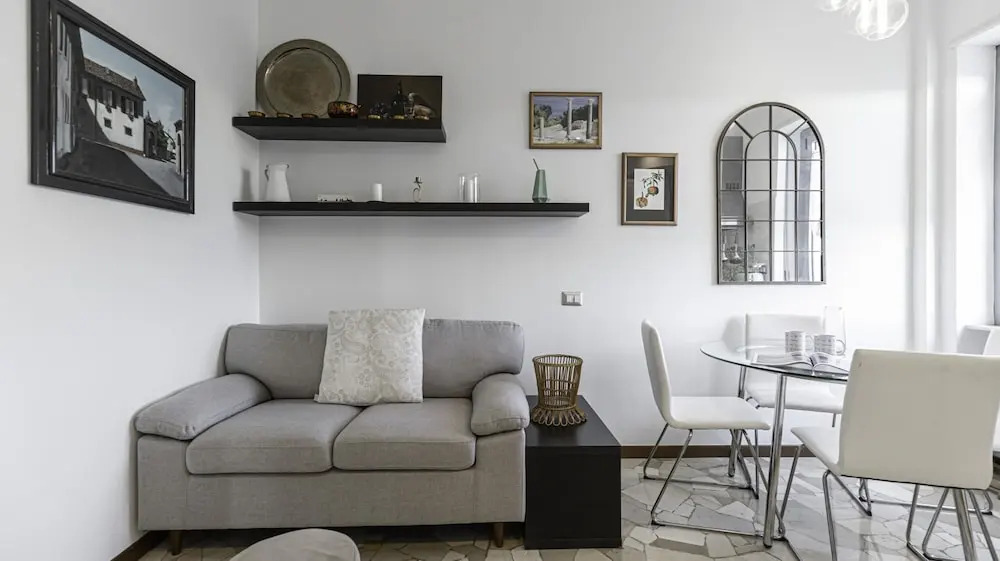Padova 115 in Milan With 1 Bedrooms and 1 Bathrooms