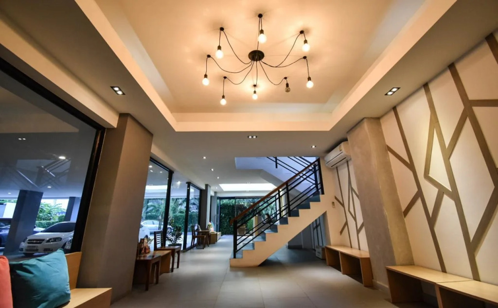 B Boutique Hotel
