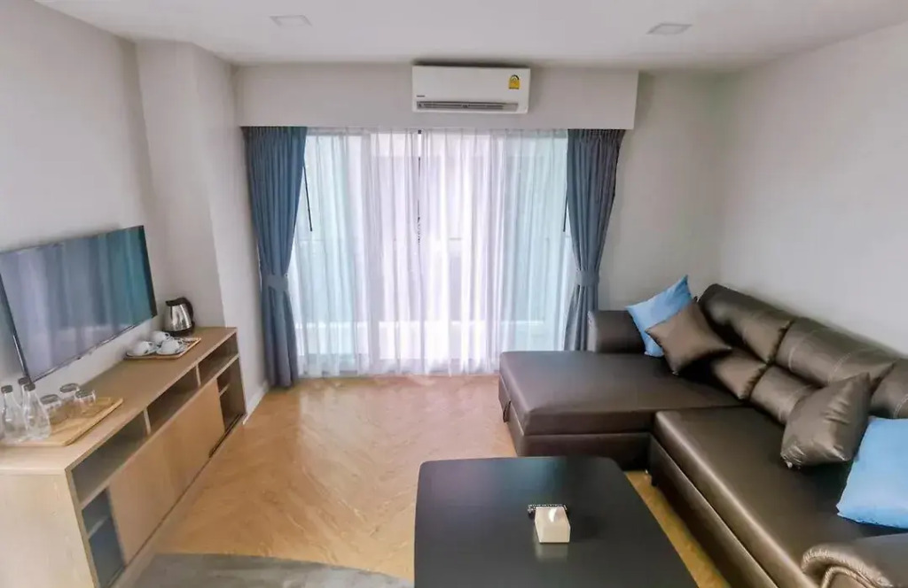 Rico Hotel Ratchadapisek 32